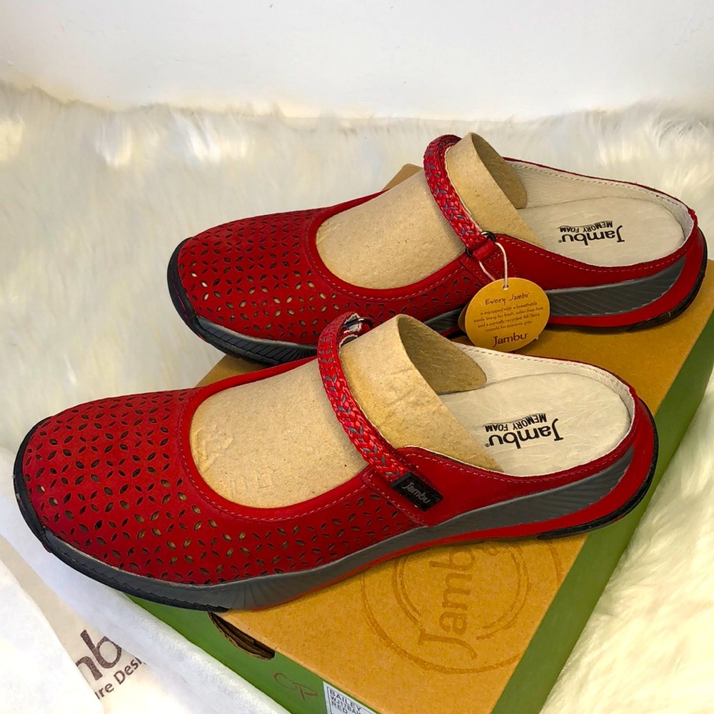 Jambu Bailey red Mary Janes size 10